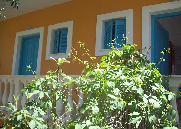 Vania Gardenos Apartment Vitaládes