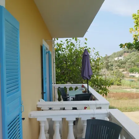 Vania Gardenos Sea View