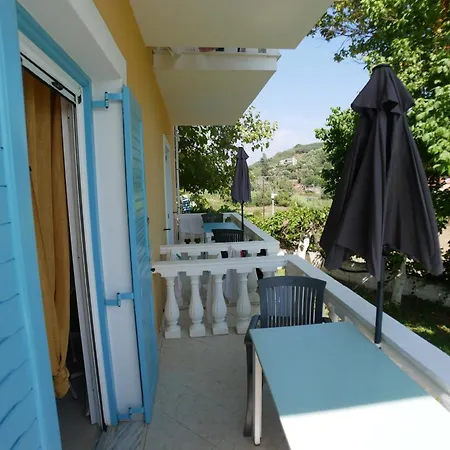Vania Gardenos Apartament *