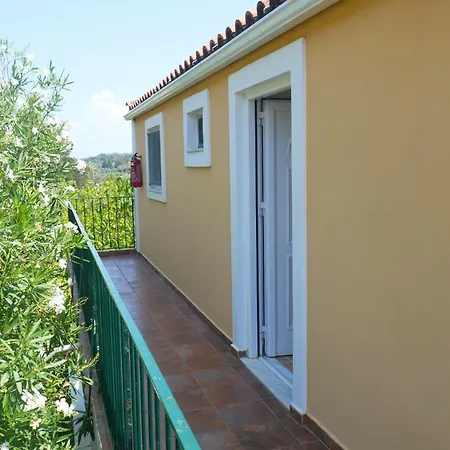 Vania Gardenos Apartman