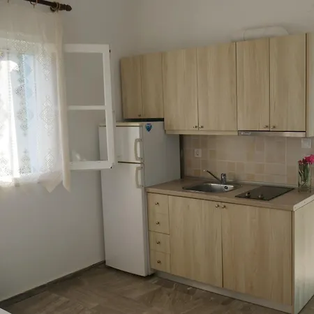 Apartament Vania Gardenos *