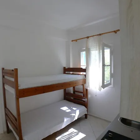 Apartment Vania Gardenos Sea View Vitaládes