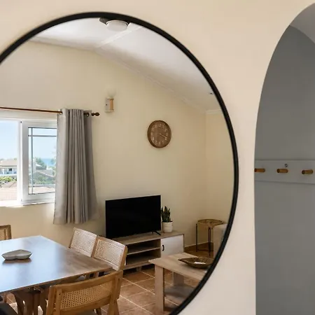 Vania Gardenos Sea View Lejlighed